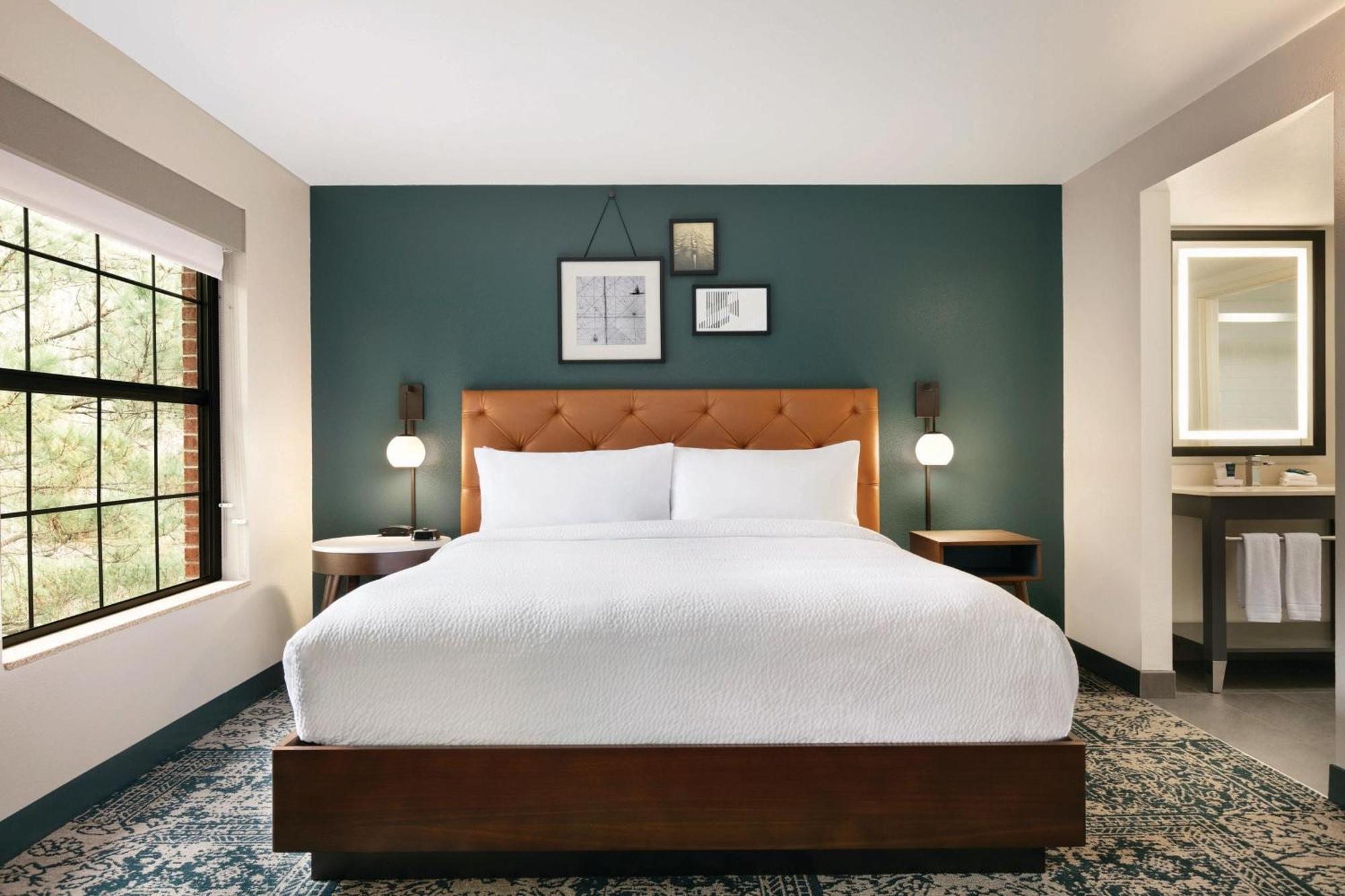 Four Points By Sheraton Raleigh Arena Εξωτερικό φωτογραφία