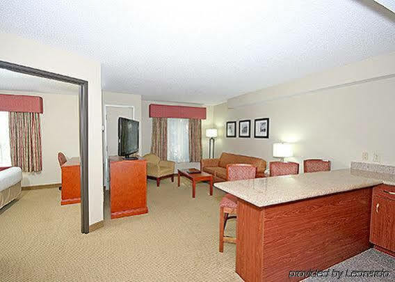 Four Points By Sheraton Raleigh Arena Εξωτερικό φωτογραφία